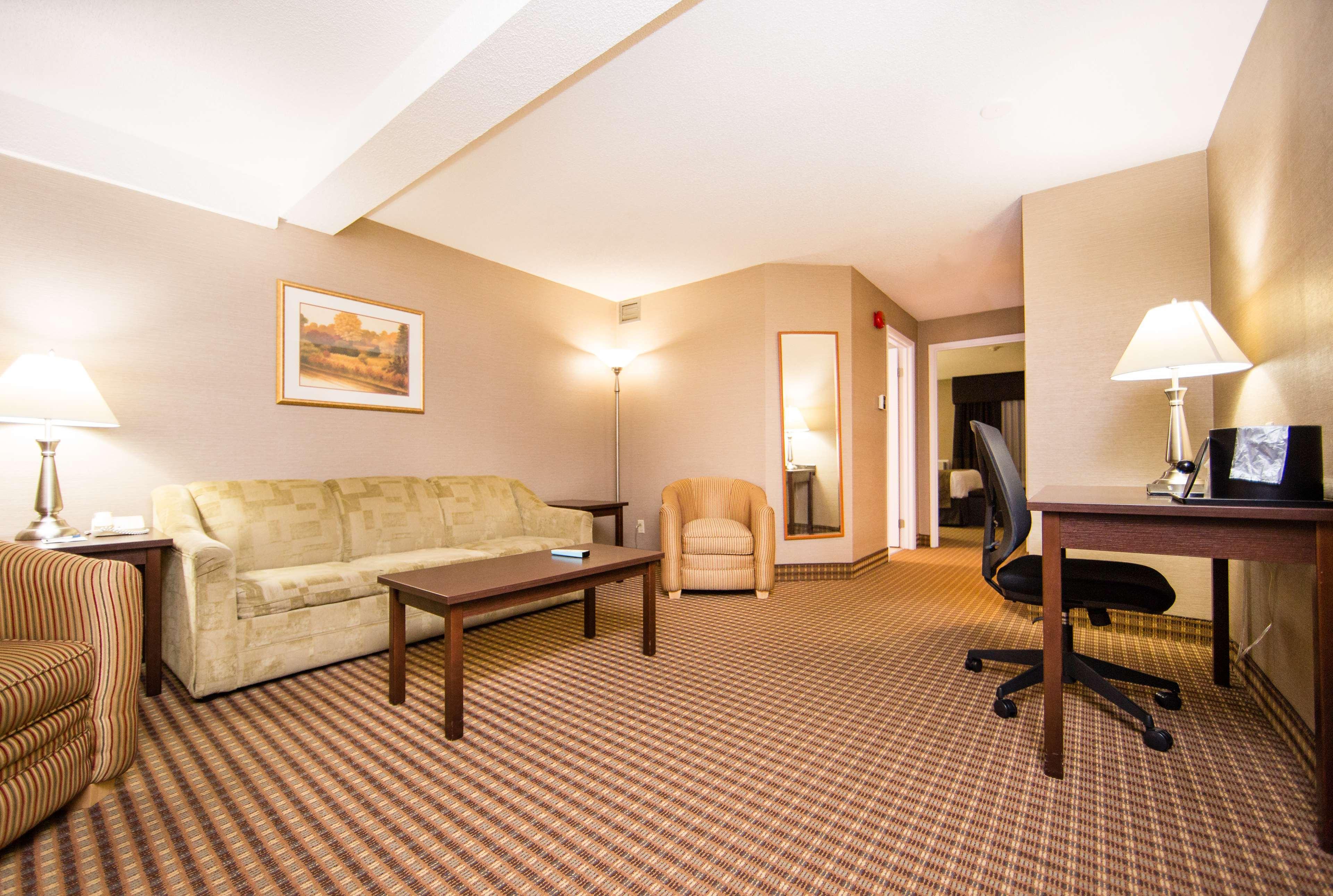 Best Western Plus Ottawa Kanata Hotel And Conference Centre Zewnętrze zdjęcie