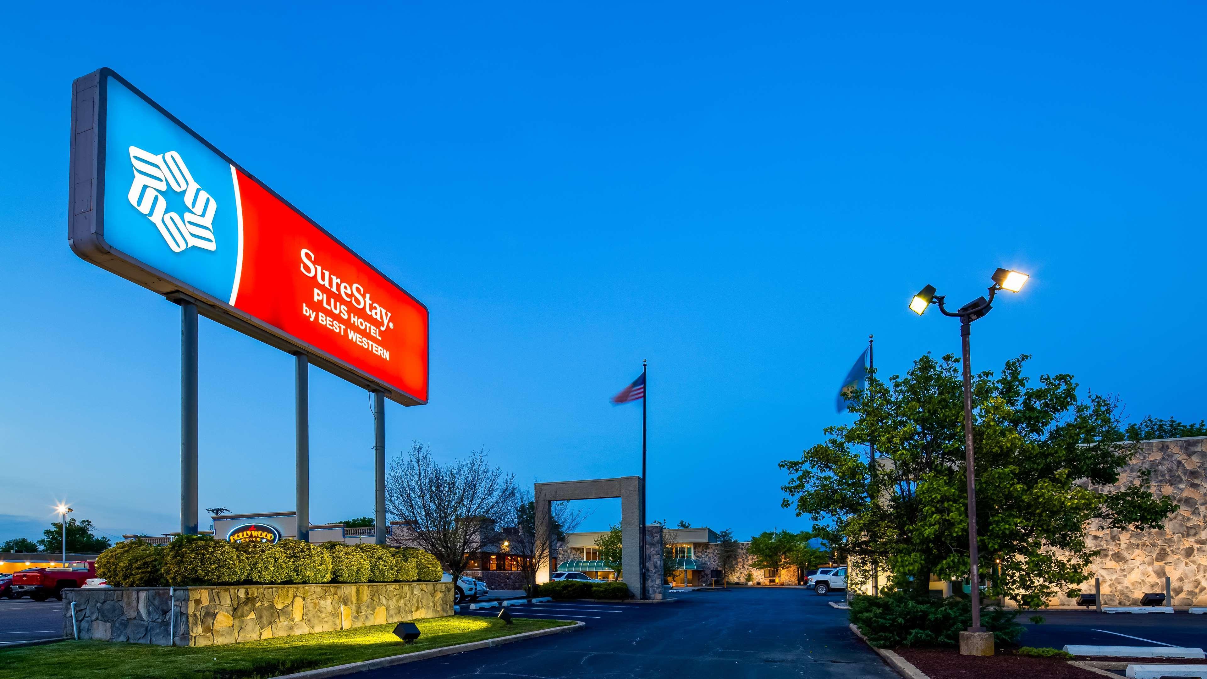 Best Western Plus Ottawa Kanata Hotel And Conference Centre Zewnętrze zdjęcie